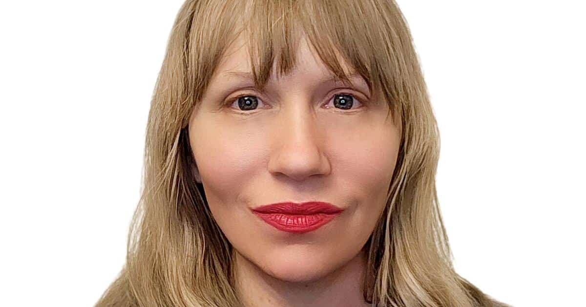 L.A. Times names Amy Nicholson as film critic
